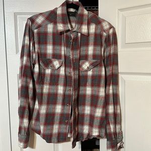 Men’s field and stream plaid long sleeve button down size medium
